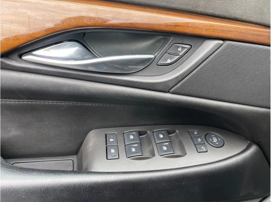 2017 Cadillac Escalade 4th Gen - Image 11 of 20