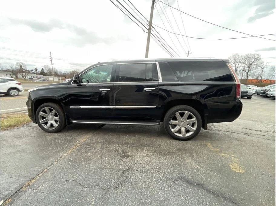 2017 Cadillac Escalade 4th Gen - Image 8 of 20