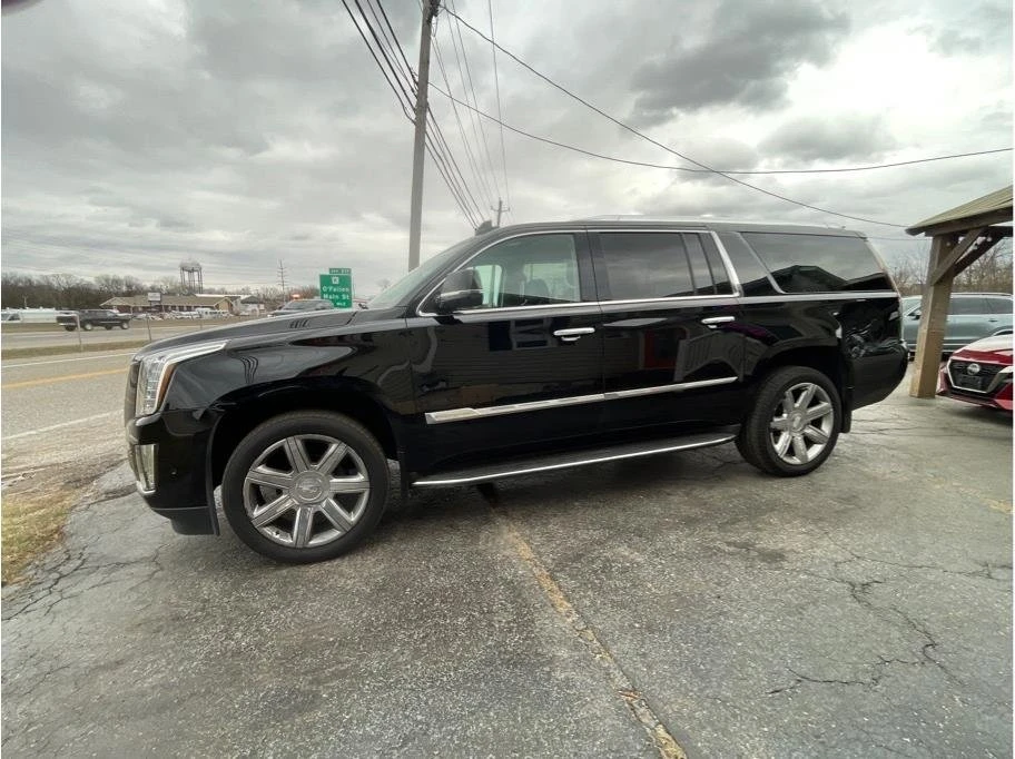 2017 Cadillac Escalade 4th Gen - Image 9 of 20