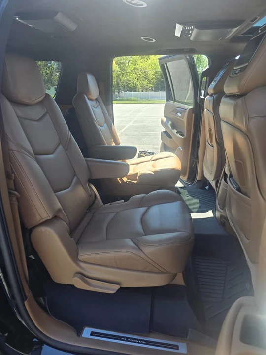 2017 Cadillac Escalade 4th Gen - Image 11 of 13