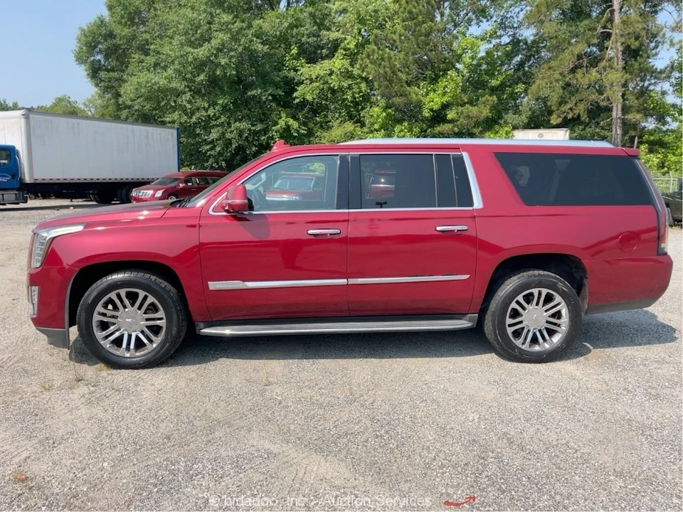 2017 Cadillac Escalade 4th Gen - Image 5 of 12