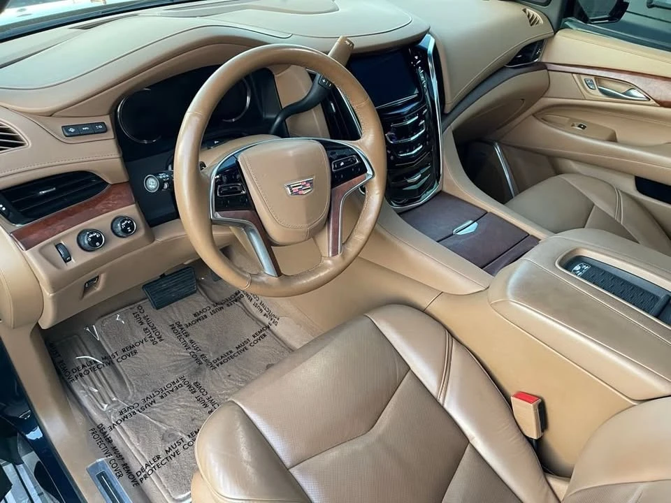 2017 Cadillac Escalade 4th Gen - Image 11 of 19