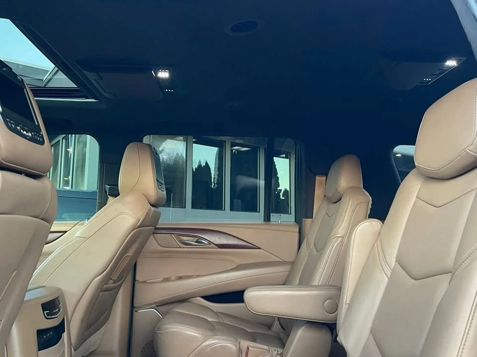 2017 Cadillac Escalade 4th Gen - Image 16 of 19