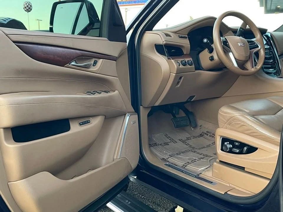2017 Cadillac Escalade 4th Gen - Image 13 of 19