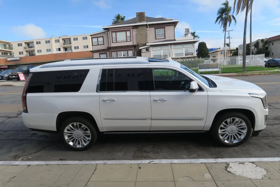 2017 Cadillac Escalade 4th Gen - Image 5 of 20