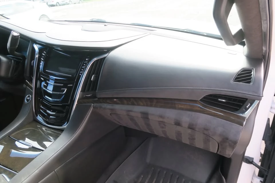 2017 Cadillac Escalade 4th Gen - Image 13 of 20