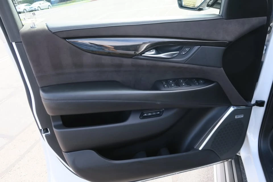 2017 Cadillac Escalade 4th Gen - Image 10 of 20