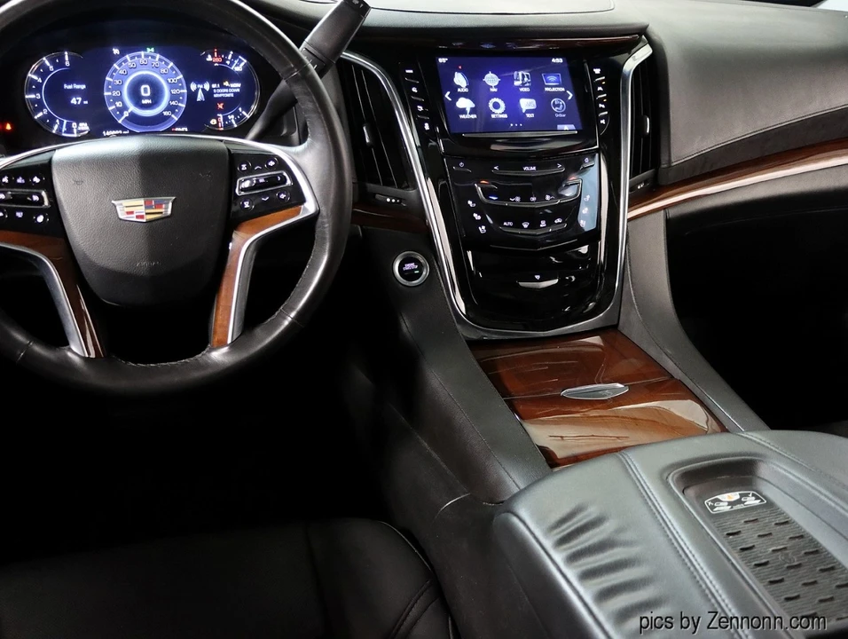2017 Cadillac Escalade 4th Gen - Image 17 of 21