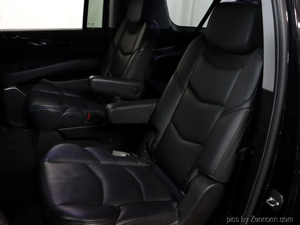 2017 Cadillac Escalade 4th Gen - Image 12 of 21