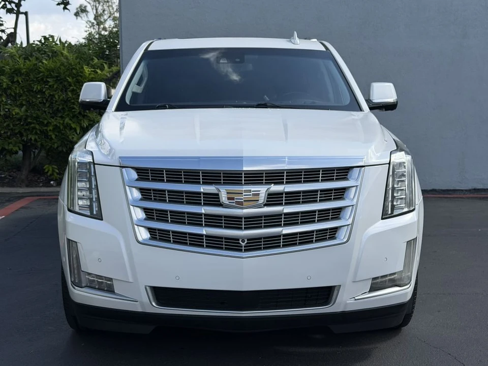 2017 Cadillac Escalade 4th Gen - Image 2 of 21