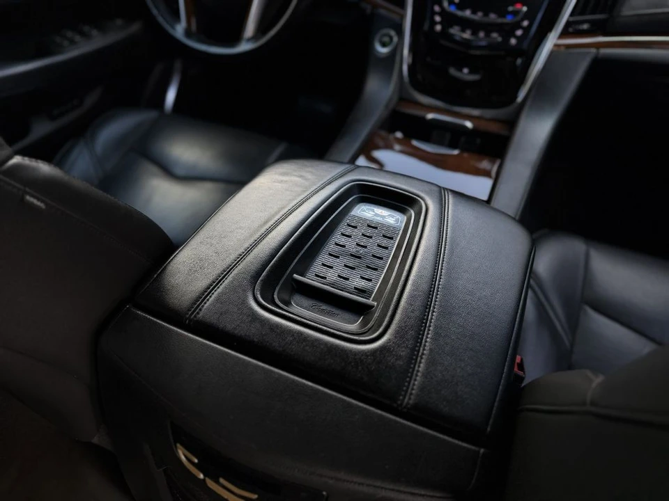 2017 Cadillac Escalade 4th Gen - Image 15 of 21