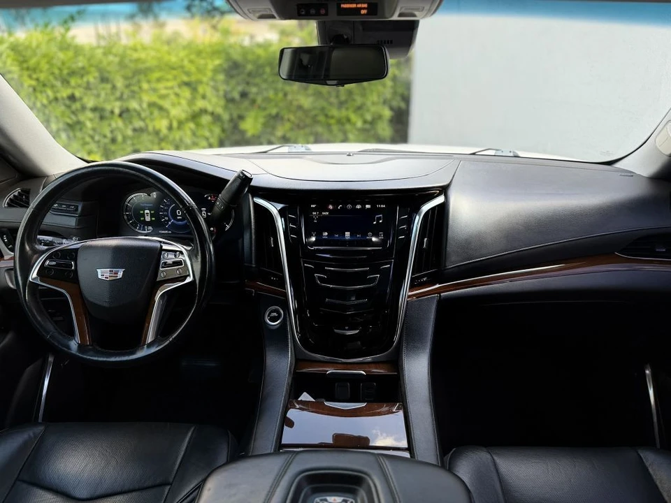 2017 Cadillac Escalade 4th Gen - Image 16 of 21