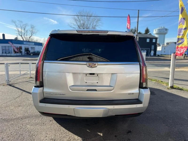2017 Cadillac Escalade 4th Gen - Image 11 of 12