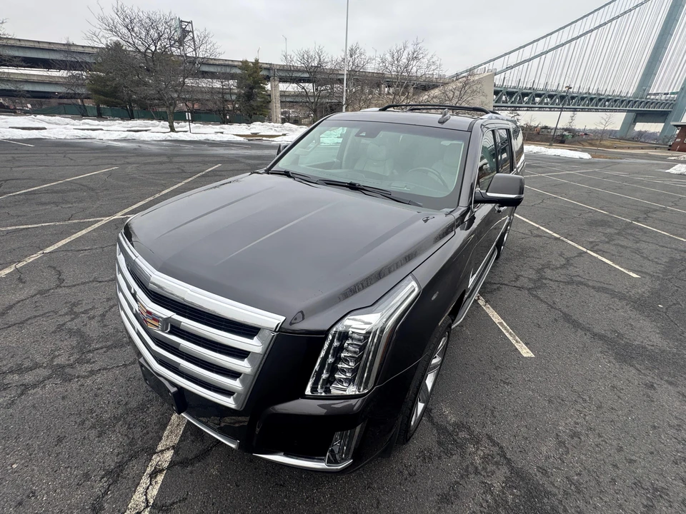 2017 Cadillac Escalade 4th Gen - Image 6 of 31