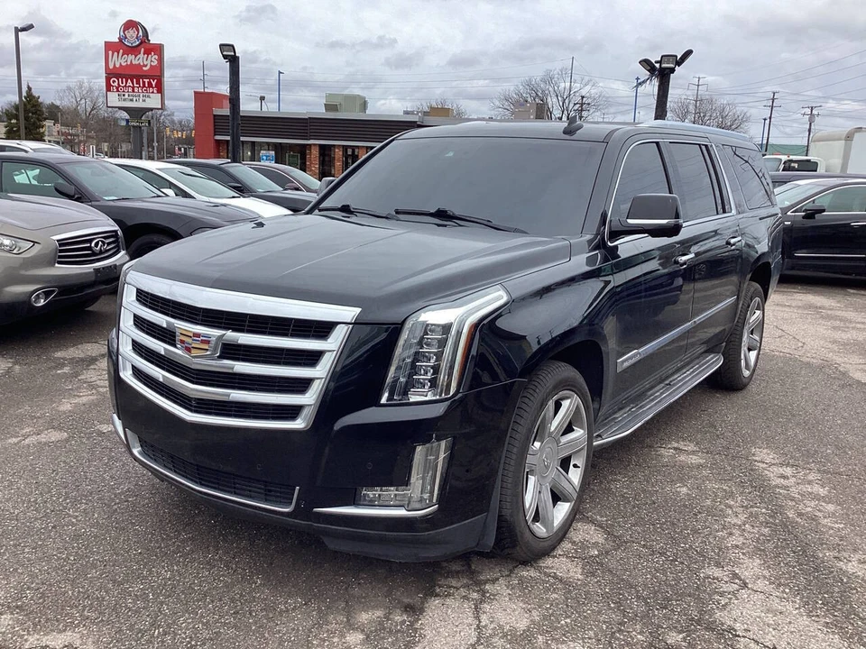 2017 Cadillac Escalade 4th Gen - Image 4 of 21