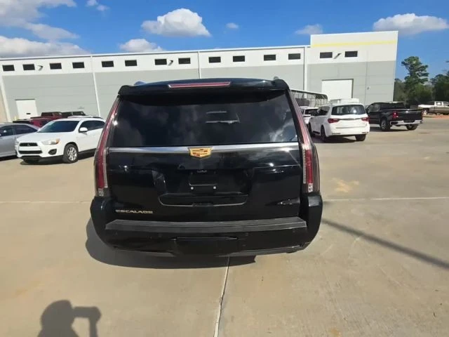 2017 Cadillac Escalade 4th Gen - Image 3 of 17