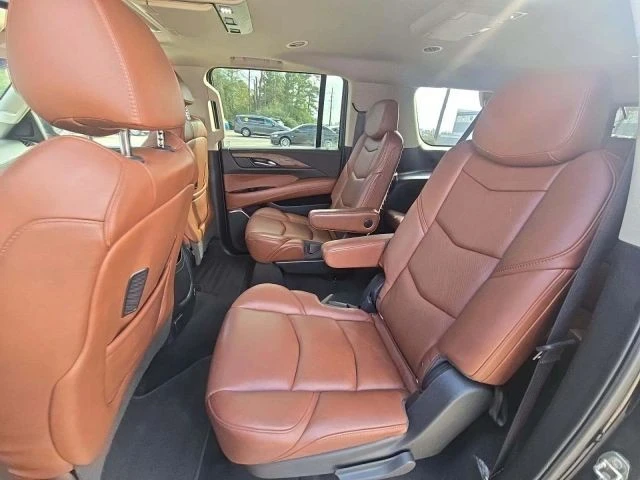 2017 Cadillac Escalade 4th Gen - Image 9 of 17