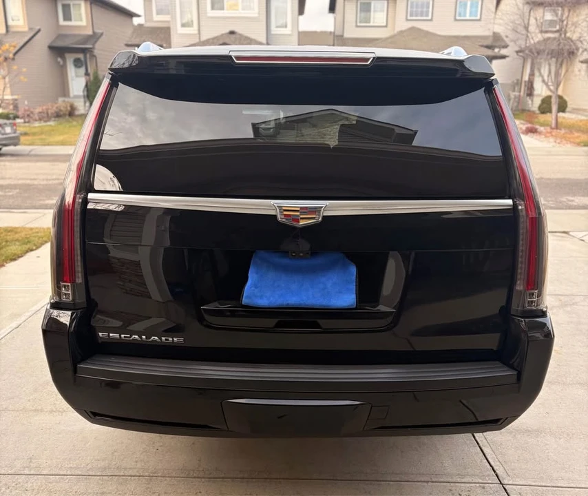 2017 Cadillac Escalade 4th Gen - Image 4 of 8