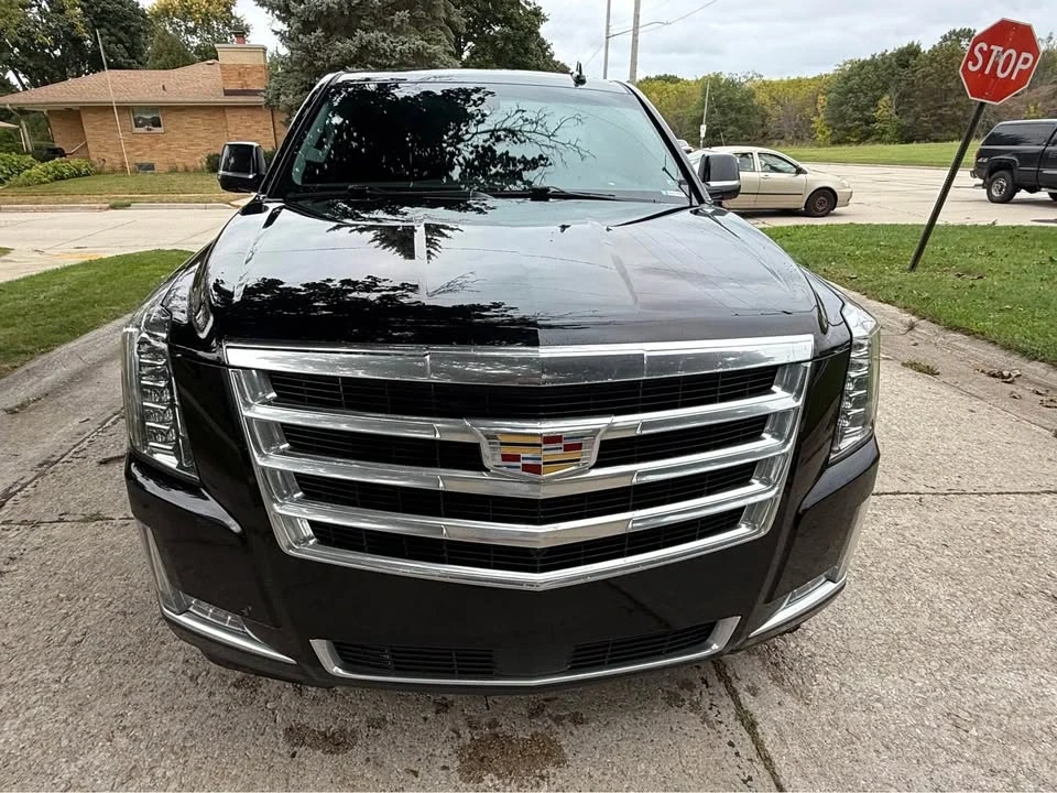 2017 Cadillac Escalade 4th Gen - Image 6 of 12