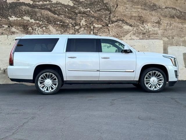 2017 Cadillac Escalade 4th Gen - Image 4 of 21