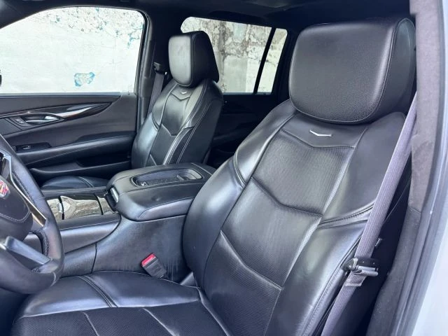 2017 Cadillac Escalade 4th Gen - Image 18 of 21