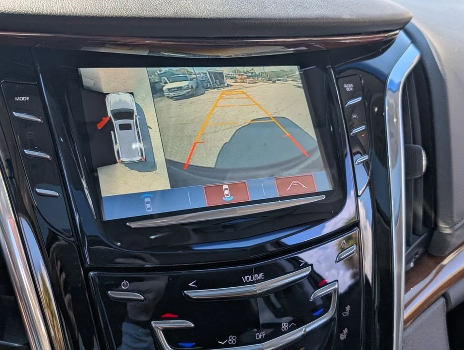 2017 Cadillac Escalade 4th Gen - Image 21 of 21