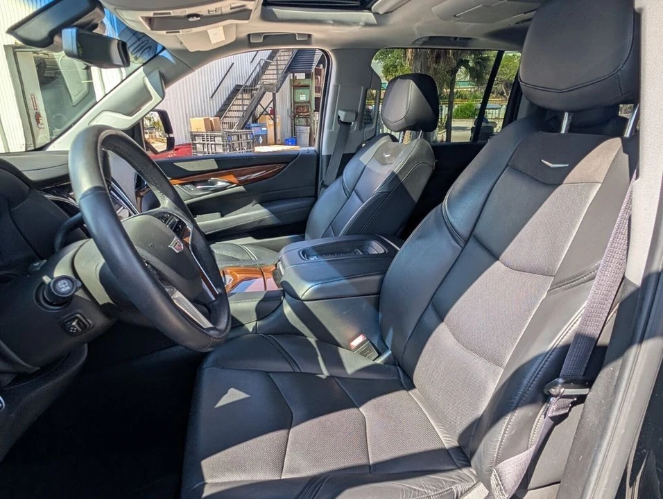 2017 Cadillac Escalade 4th Gen - Image 10 of 21