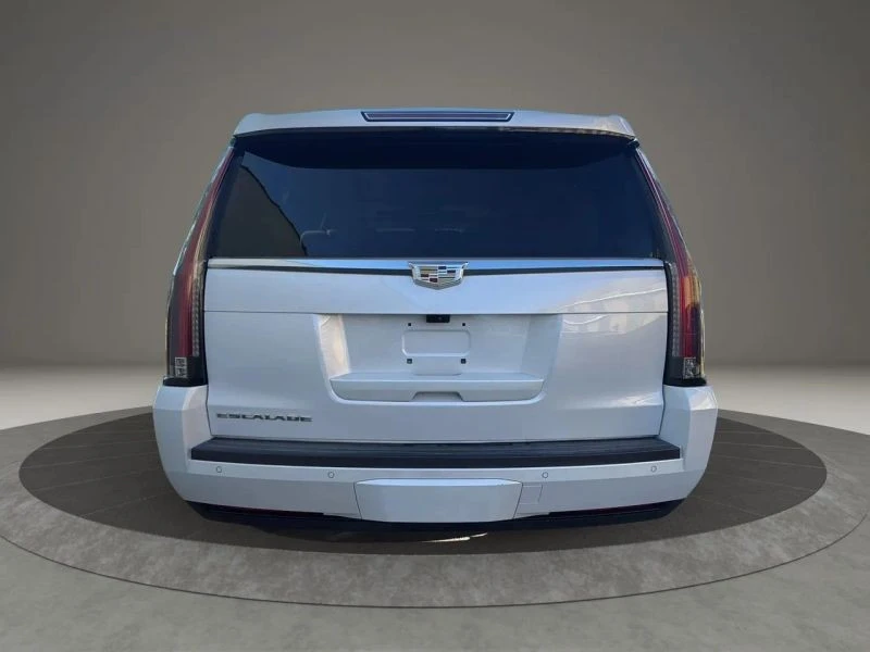 2017 Cadillac Escalade 4th Gen - Image 6 of 12