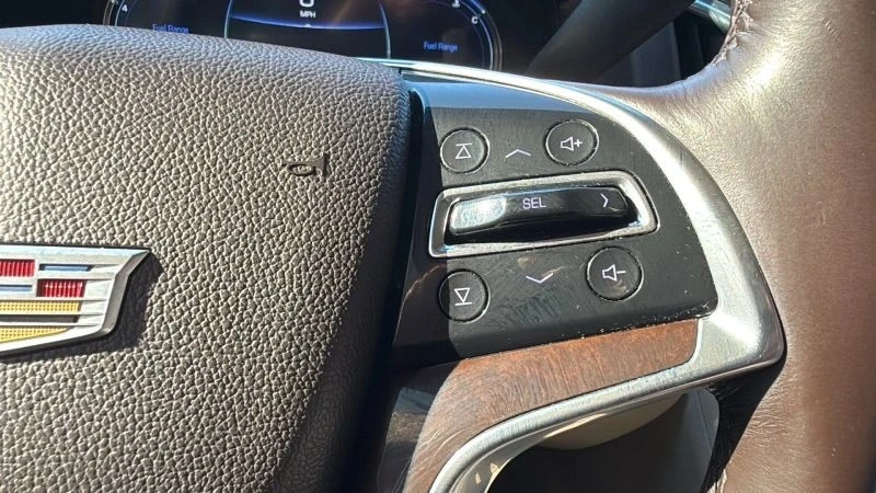 2017 Cadillac Escalade 4th Gen - Image 11 of 12