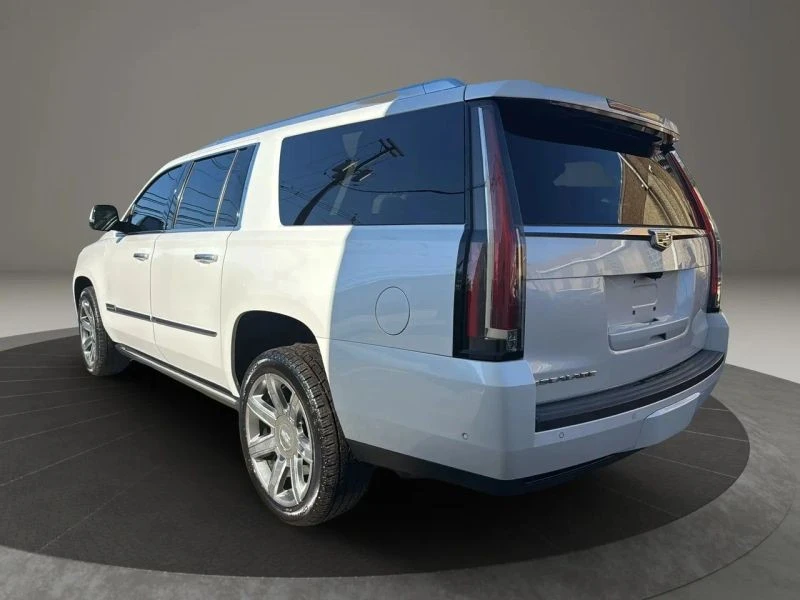 2017 Cadillac Escalade 4th Gen - Image 7 of 12