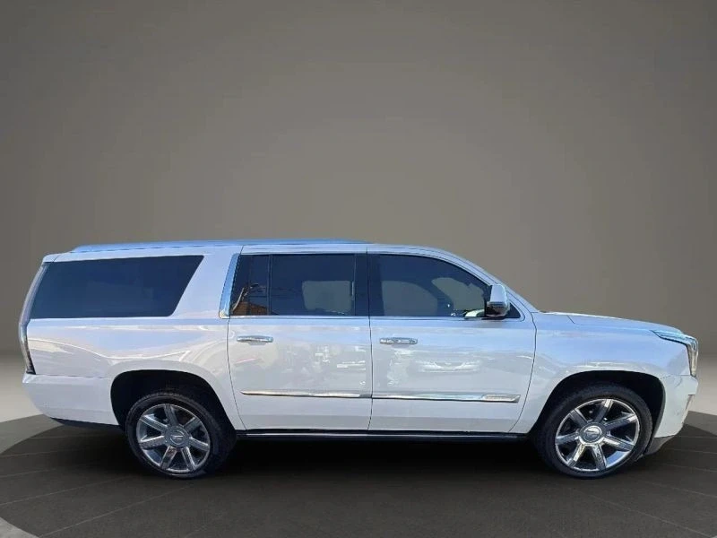 2017 Cadillac Escalade 4th Gen - Image 4 of 12
