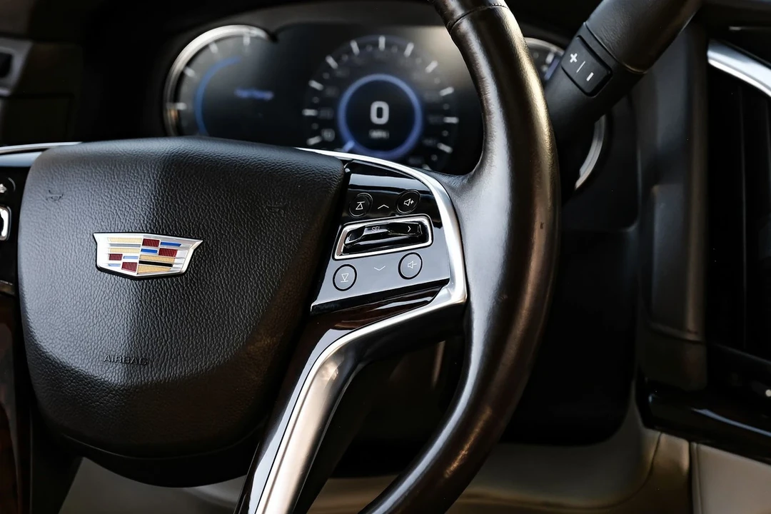 2017 Cadillac Escalade 4th Gen - Image 21 of 21