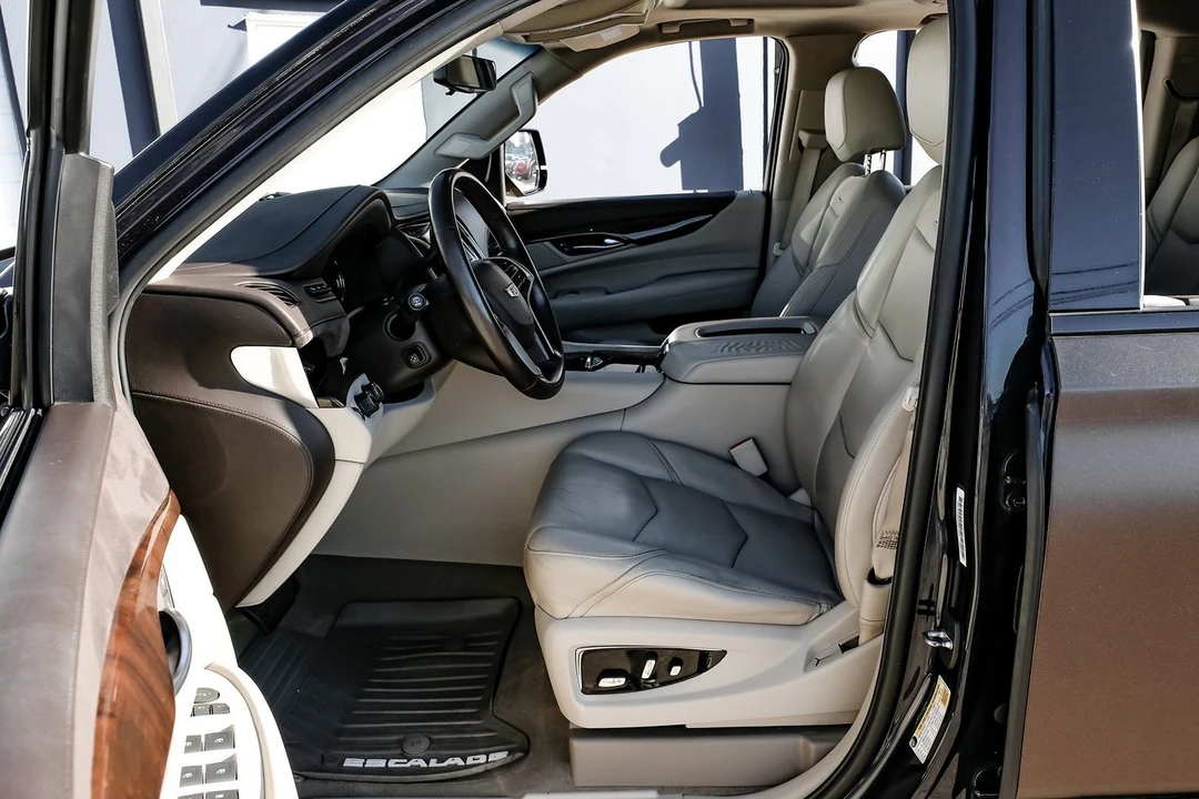2017 Cadillac Escalade 4th Gen - Image 5 of 21