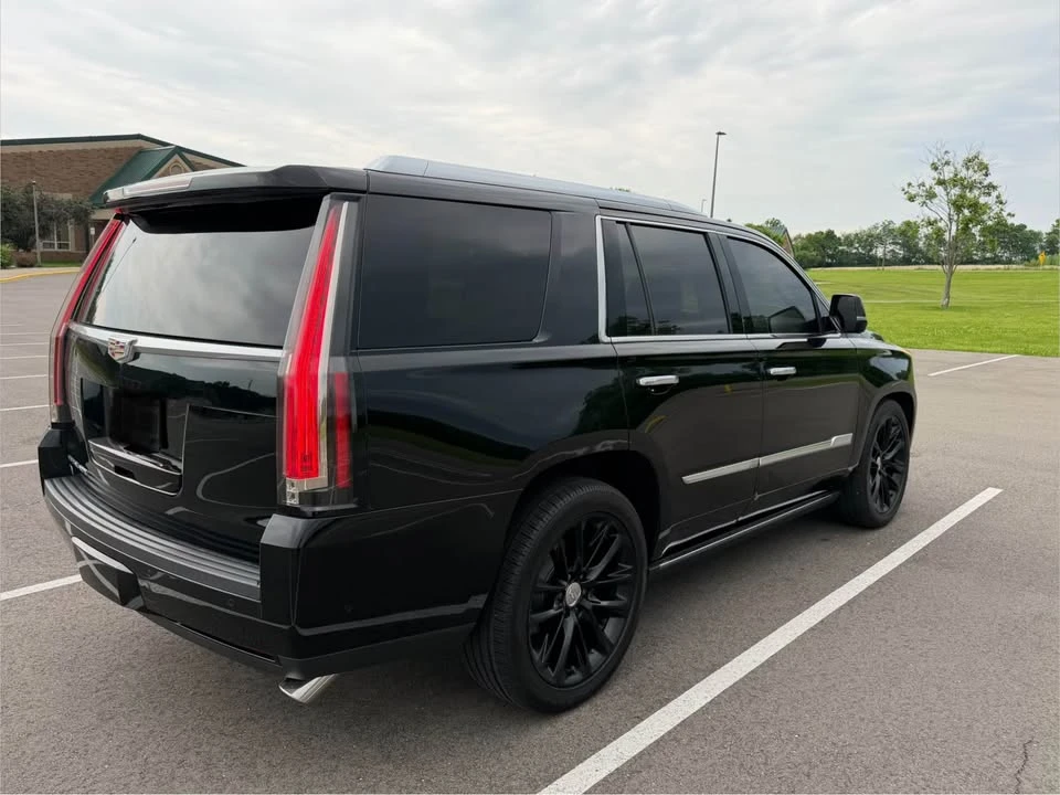 2017 Cadillac Escalade 4th Gen - Image 19 of 19
