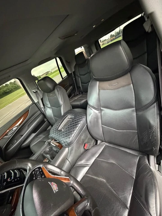 2017 Cadillac Escalade 4th Gen - Image 11 of 19
