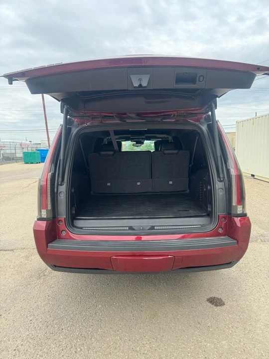 2017 Cadillac Escalade 4th Gen - Image 7 of 17