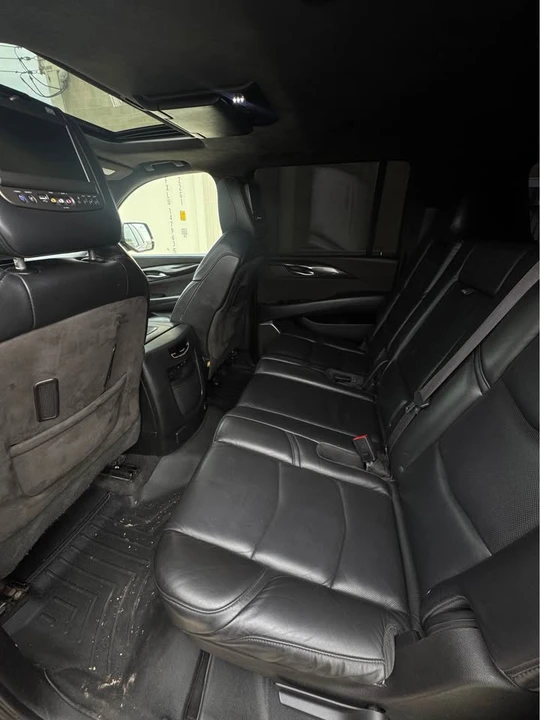 2017 Cadillac Escalade 4th Gen - Image 13 of 17