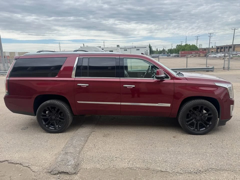 2017 Cadillac Escalade 4th Gen - Image 4 of 17