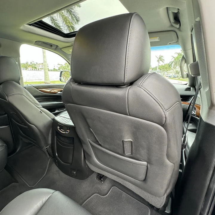 2017 Cadillac Escalade 4th Gen - Image 19 of 21