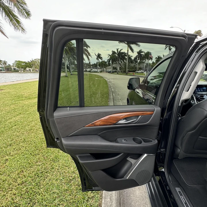 2017 Cadillac Escalade 4th Gen - Image 15 of 21