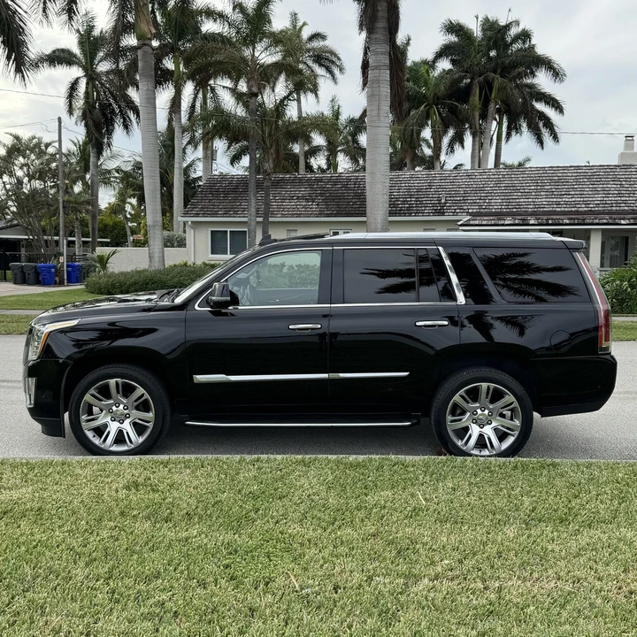 2017 Cadillac Escalade 4th Gen - Image 7 of 21
