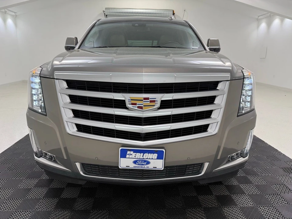 2017 Cadillac Escalade 4th Gen - Image 2 of 21