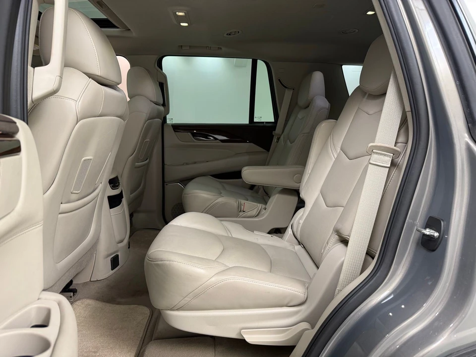 2017 Cadillac Escalade 4th Gen - Image 21 of 21