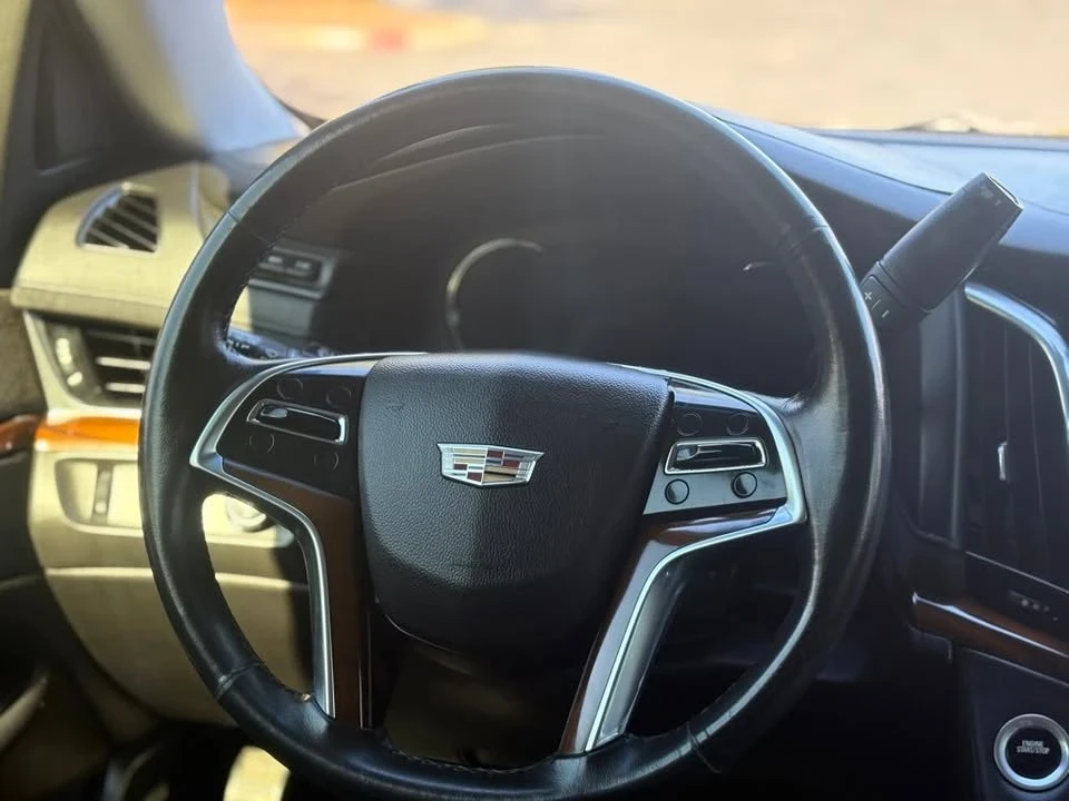 2017 Cadillac Escalade 4th Gen - Image 13 of 19