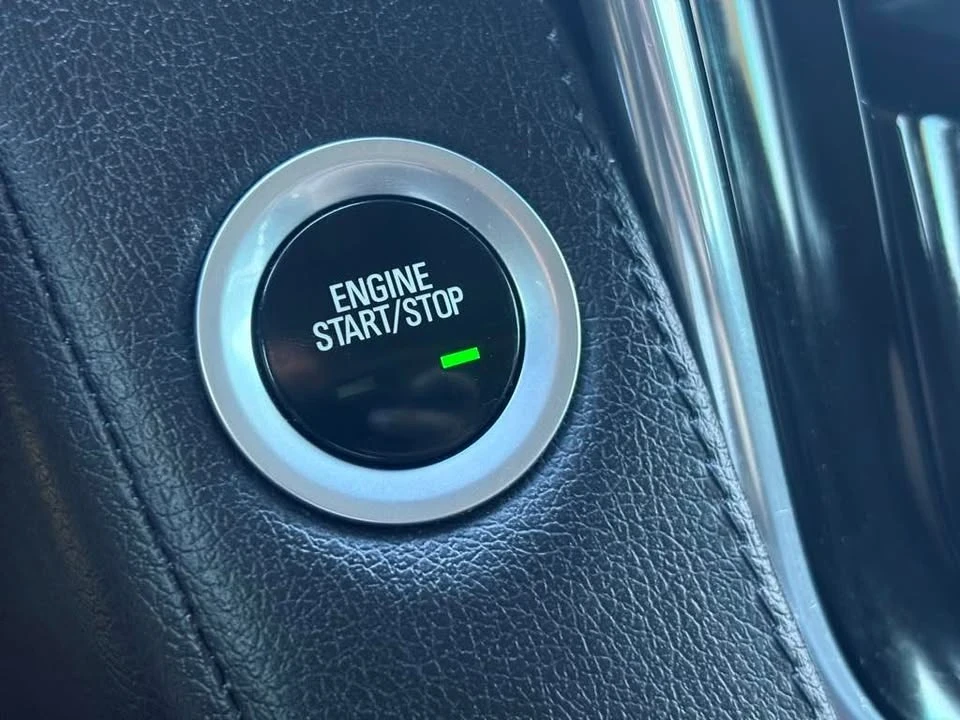 2017 Cadillac Escalade 4th Gen - Image 16 of 19