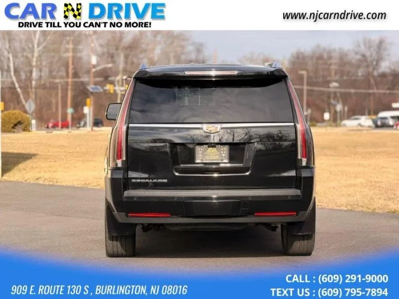 2017 Cadillac Escalade 4th Gen - Image 8 of 12