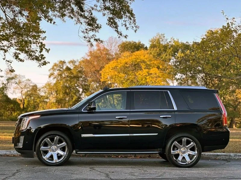 2017 Cadillac Escalade 4th Gen - Image 7 of 12