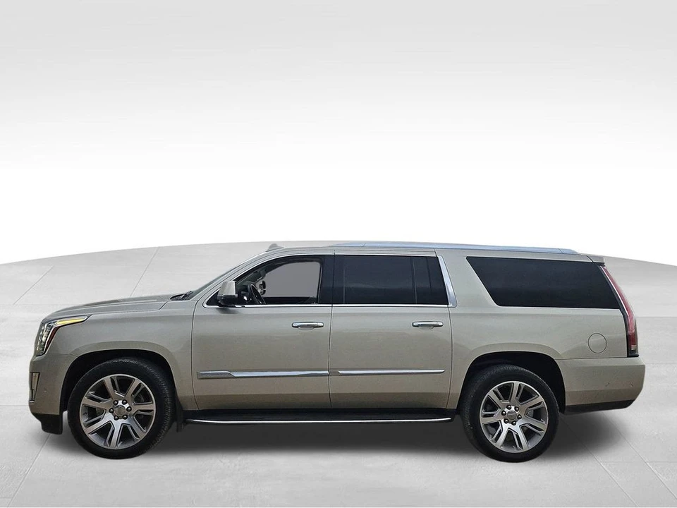 2017 Cadillac Escalade 4th Gen - Image 16 of 21