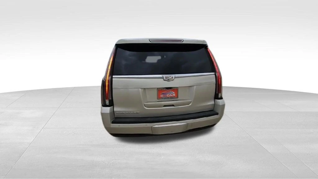2017 Cadillac Escalade 4th Gen - Image 7 of 21