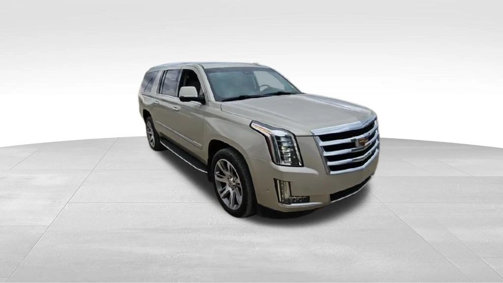 2017 Cadillac Escalade 4th Gen - Image 2 of 12